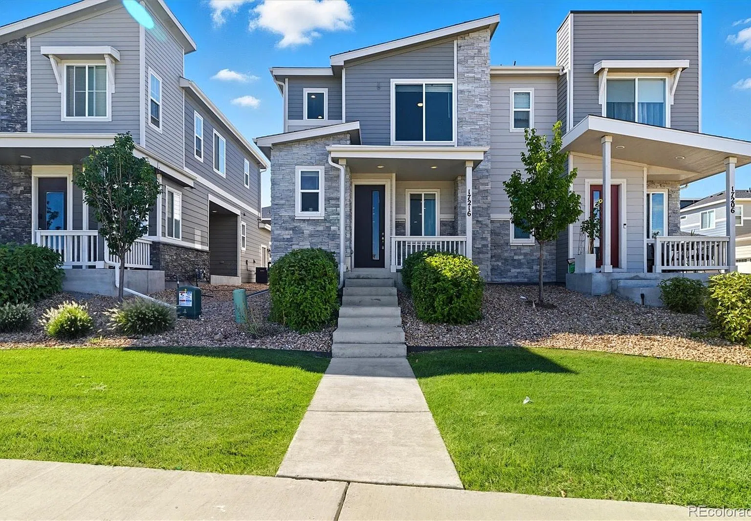 3 bed, 2.5 bath, 1474 sqft, $2,500 — Photo 1