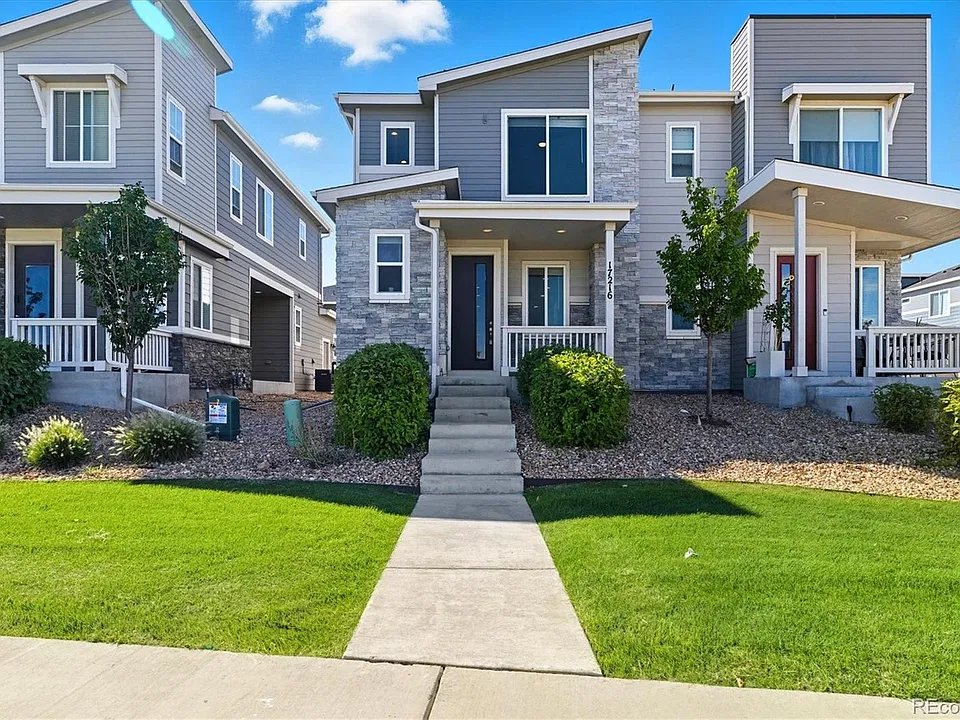 17216 E Alameda Pkwy