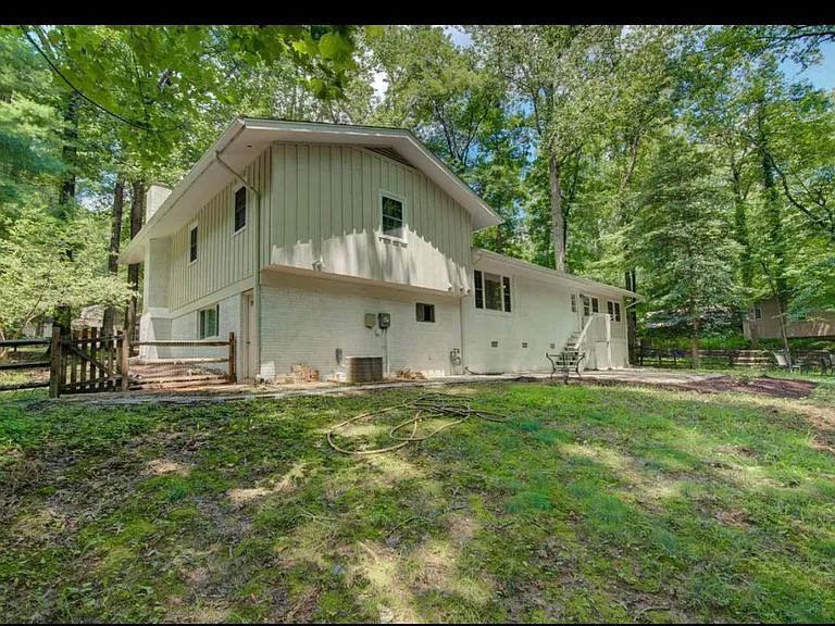 11621 Sourwood Ln — Photo 41