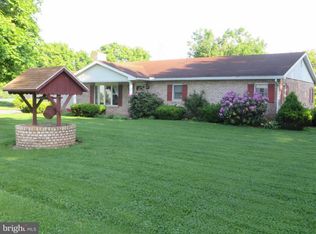 999 Ridge Rd, Shippensburg, PA 17257