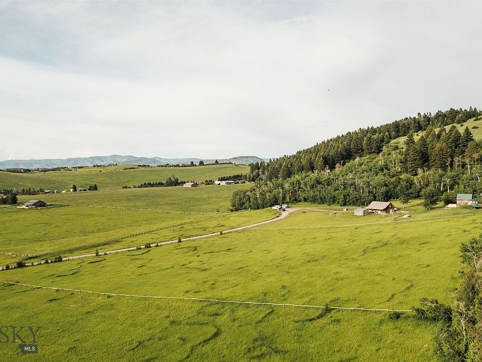1st image of Skyridge Dr