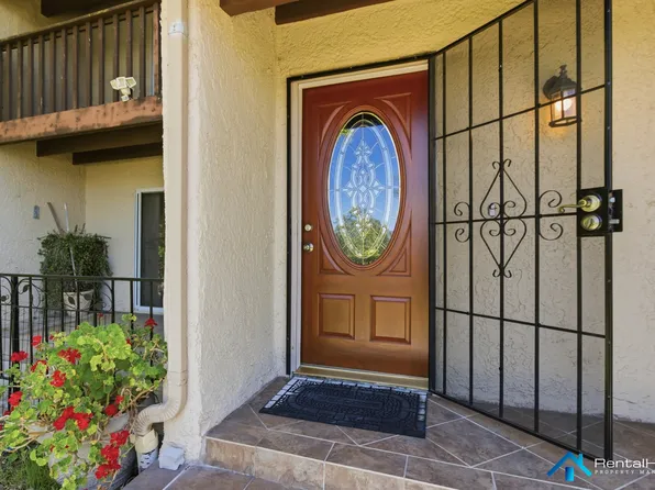 9444 Via Monique, Burbank, CA 91504