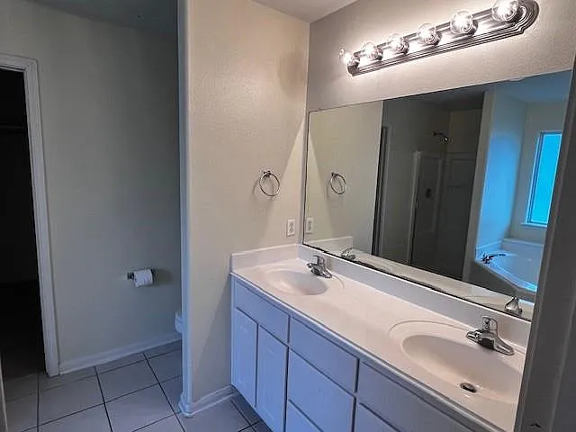 4707 San Antonio River Dr — Photo 11