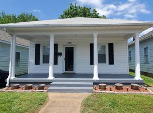 319 Bunker Hill St, Fredericksburg, VA 22401