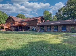 5892 Westridge Dr, Joplin, MO 64804