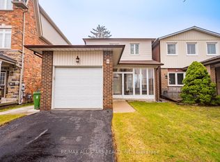 25 Thistlewaite Cres, Toronto, ON M1S 3Y8