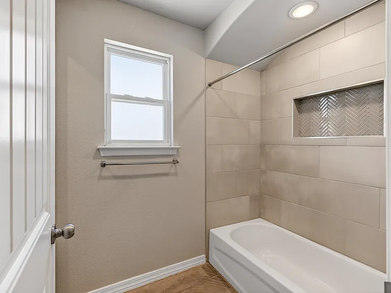 13637 Baja Vista Ct — Photo 52