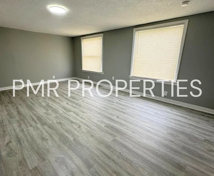 2714 Delaware St — Photo 11