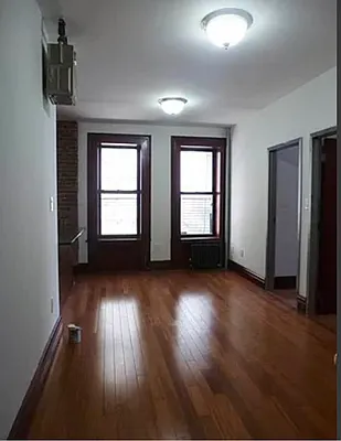 Rented by Manhattan Dwelling Corporation | media 20