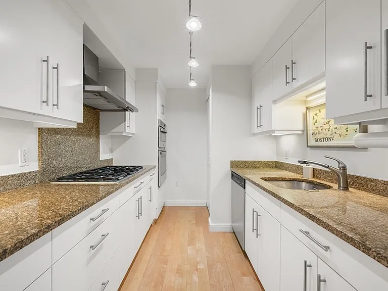 185 Massachusetts Ave #403 — Photo 12