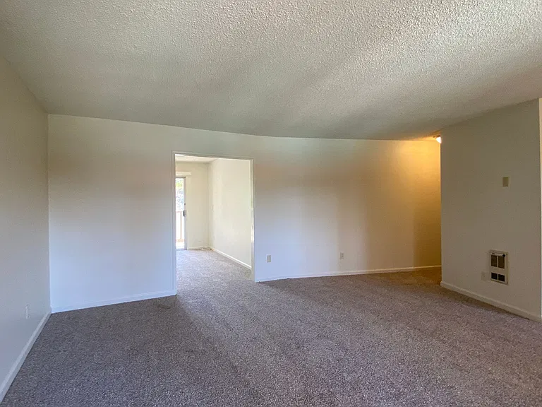 Meadowlake 1025 — Photo 9