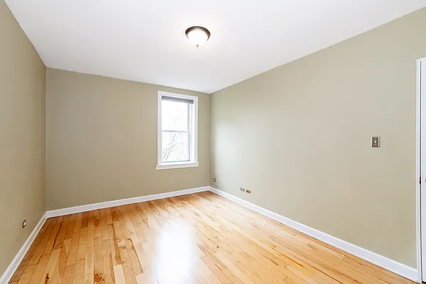 Sold by Compass | media 16