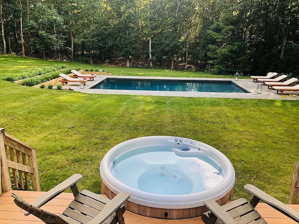 Southampton Summertime Getaway — Photo 2