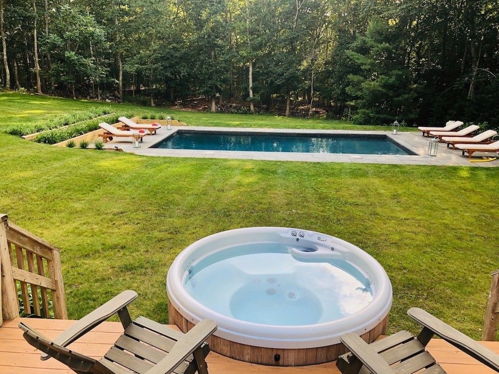  20 x 40 Heated Gunite Pool