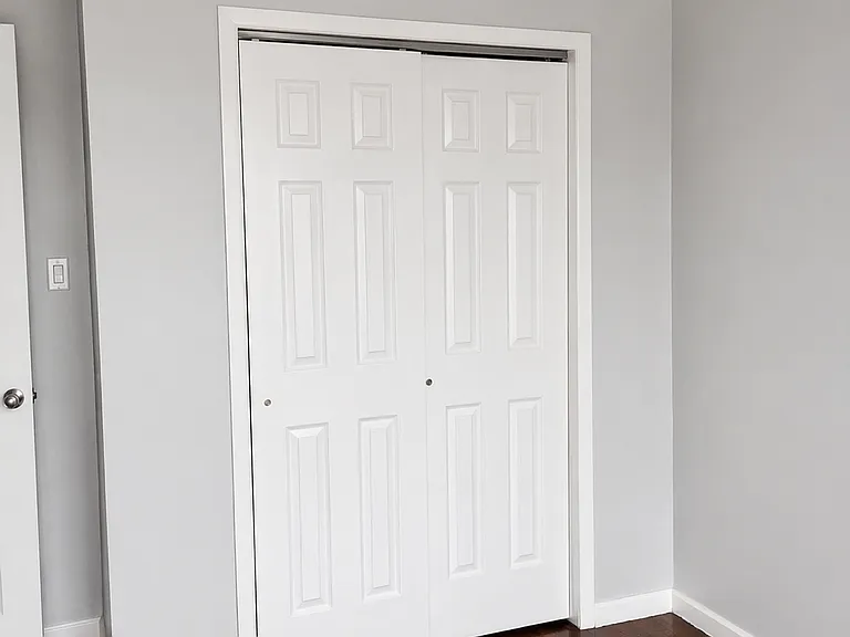 437 Kennedy Blvd #24 — Photo 3