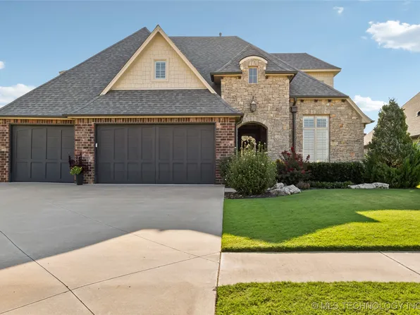 12923 S 2nd Pl, Jenks, OK 74037