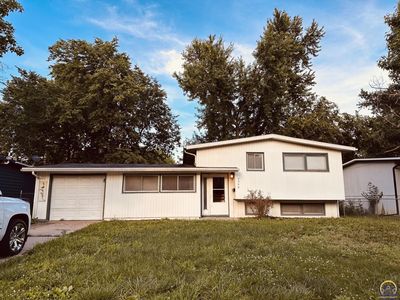 3328 SW Oakley Ave, Topeka, KS, 66614