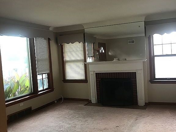 5th image of 2839 Gainsboro Ct