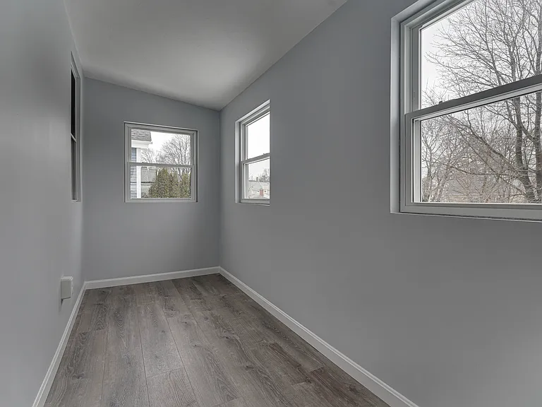24 Dunlap St #1 — Photo 28