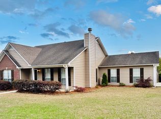 420 Summerchase Dr, Calera, AL 35040