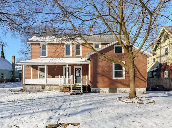 305 Orchard St, Dowagiac, MI 49047