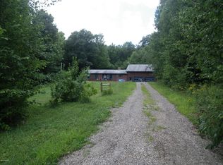 653 Legate Hill Rd, Charlemont, MA 01339