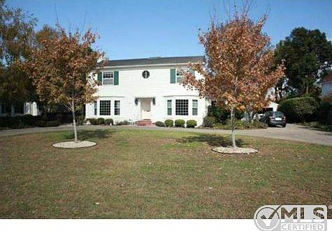 2nd image of 10501 Kling St