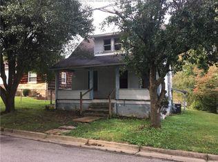 837 Saunders St, Saint Albans, WV 25177