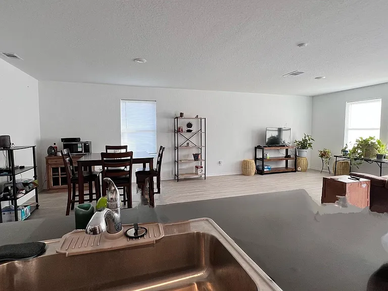 2722 Winterfell St — Photo 18