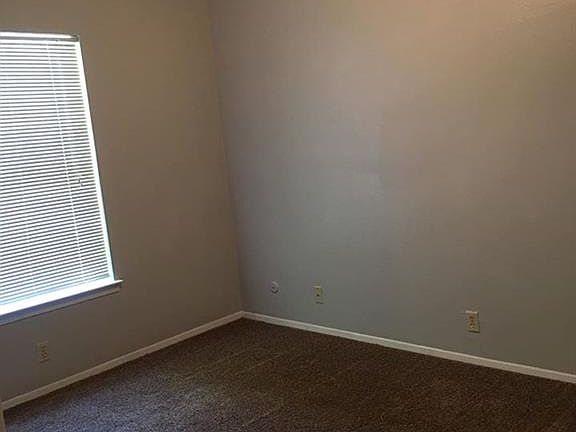 5th image of 1222 S Brazos St #206