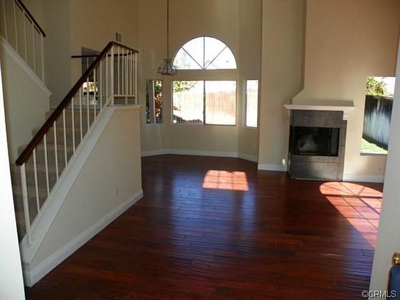 2nd image of 182 N Plymouth Way