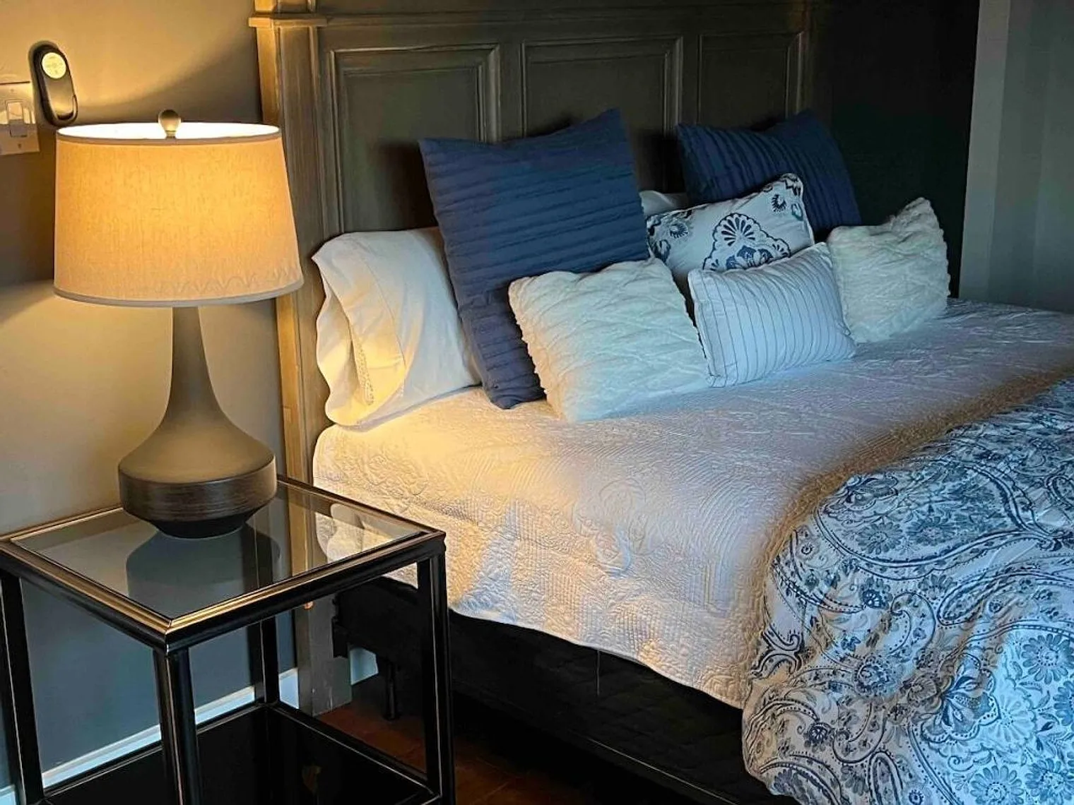 1 bed, 1.0 bath, 656 sqft, $2,706 — Photo 4