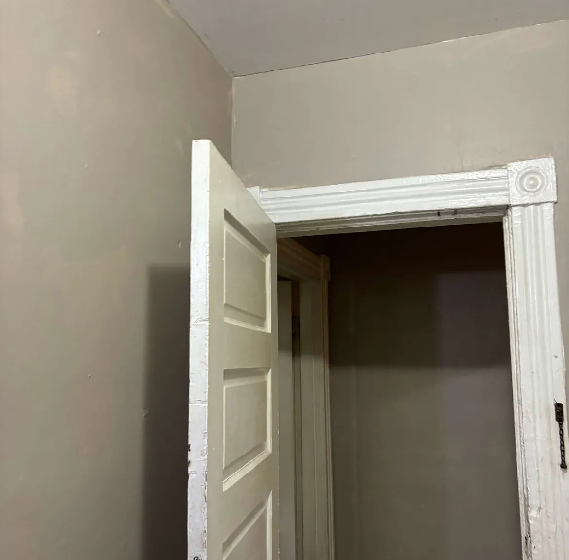 2 bed, 1150 sqft, $1,050 — Photo 3