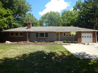 70 N Village View Dr, Tallmadge, OH 44278
