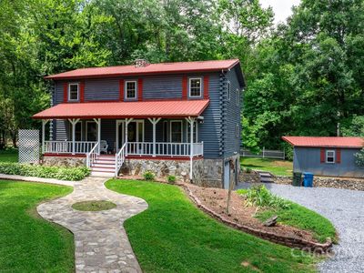 2083 22nd Ave NE, Hickory, NC, 28601