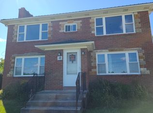 49 S Youngs Rd, Williamsville, NY 14221