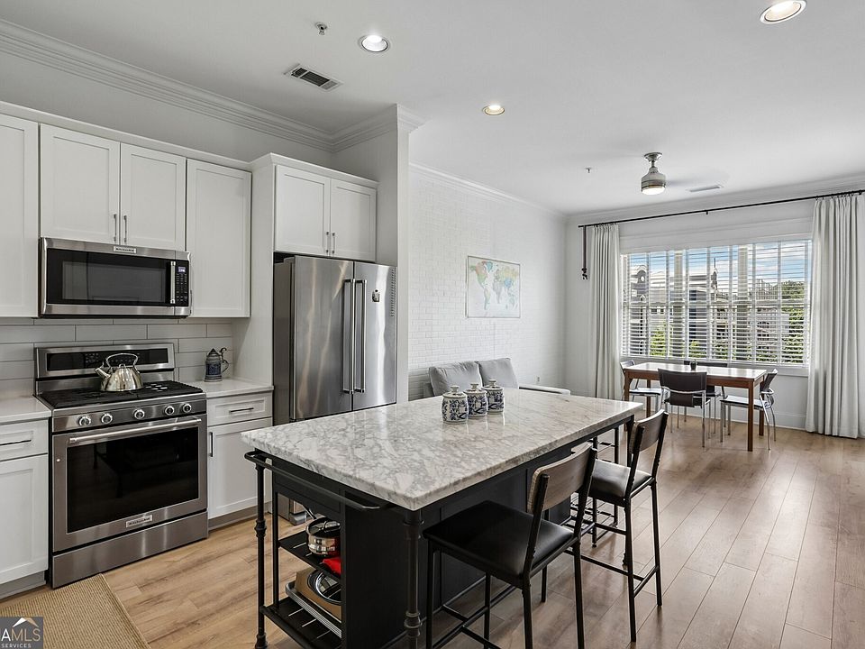 1st image of 625 Piedmont Ave NE Unit 3025