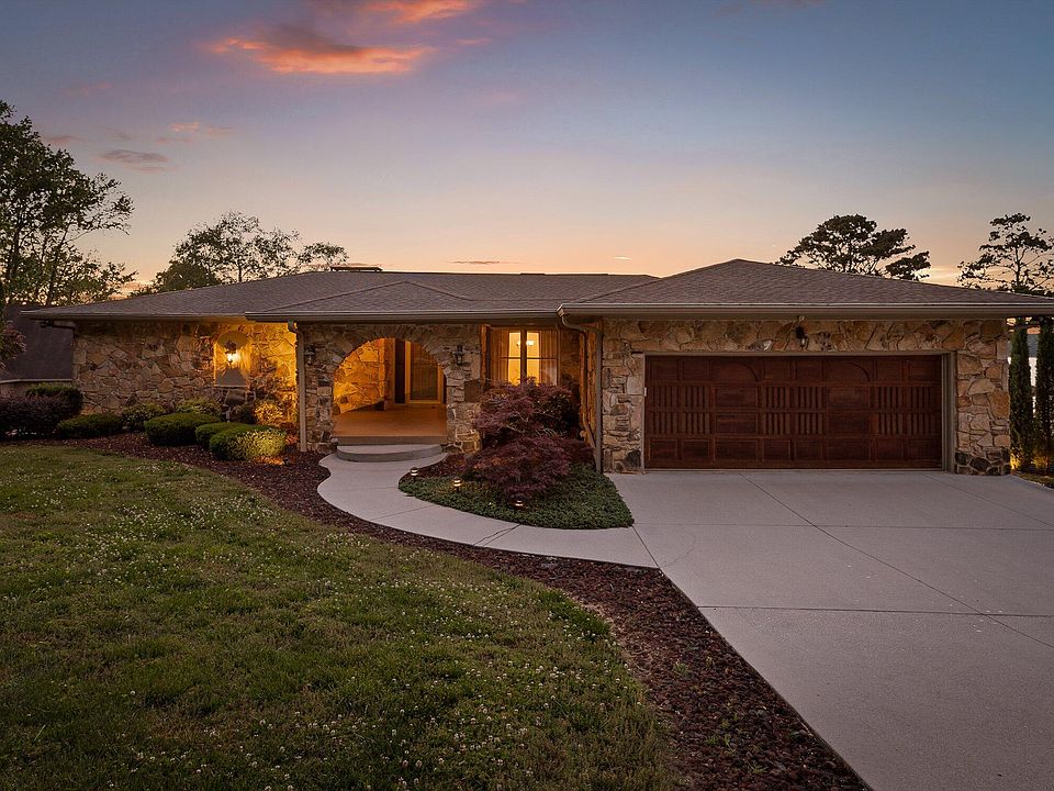 43rd image of 4919 Bal Harbor Cir