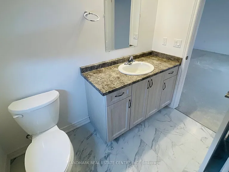 31 Autumn Ave — Photo 11