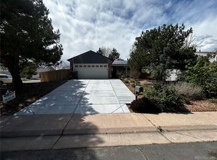 17471 E Bellewood Cir, Aurora, CO 80015