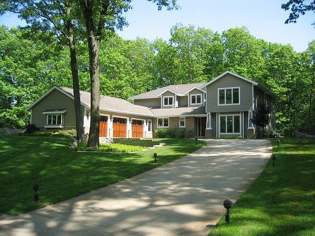 1st image of 7180 Lakeshore Dr