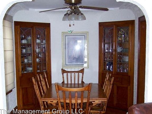 3rd image of 1822 E Eden Pl