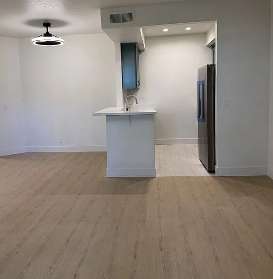 5620 Yolanda Ave #111 — Photo 7