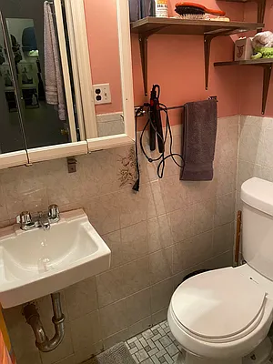 Rented by null | media 16