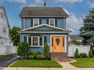 614 Donald Pl, Roselle Park, NJ 07204