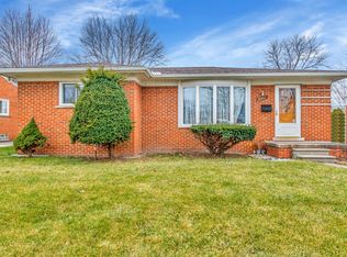 21201 Le Fever Ave, Warren, MI 48091