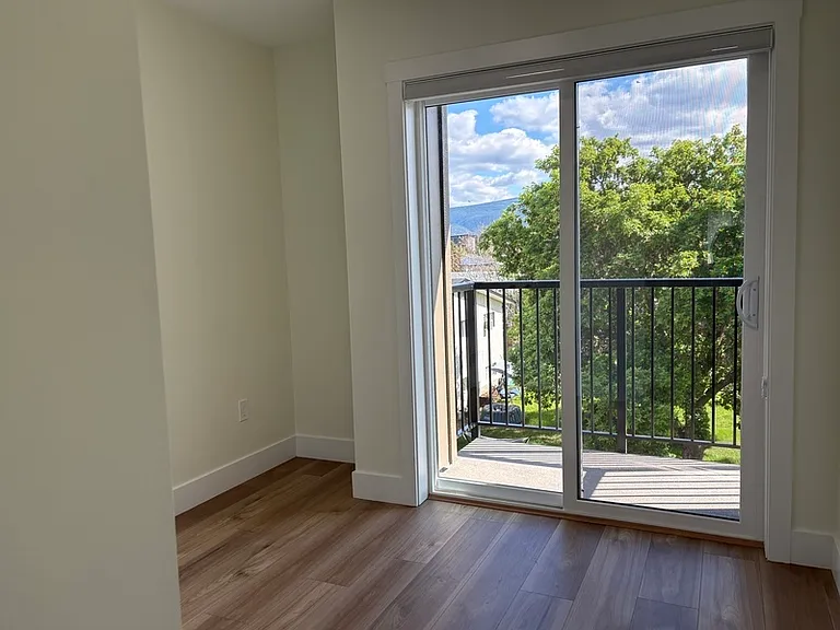 500 Fleming Rd #43 — Photo 25