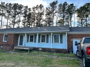 214 Harvard Cir, Jacksonville, NC 28546