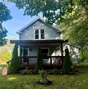 1727 E 49th St, Ashtabula, OH, 44004