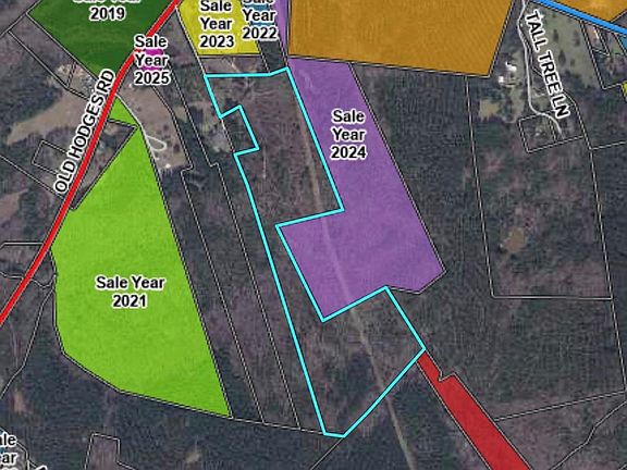 4th image of 83 Three B Dr